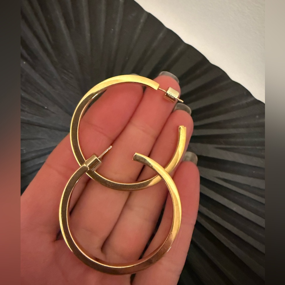 Jennifer Fisher 1.5” Hoops